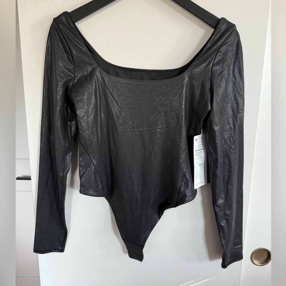 NWT Lululemon Wundermost Ultra-Soft Nulu Square-Neck LS Bodysuit *Shine Size M